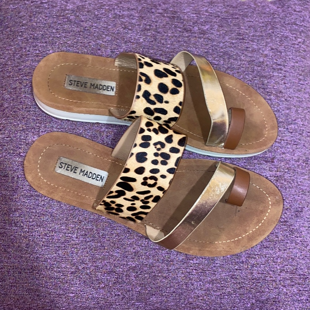 Super cute cheetah sandal